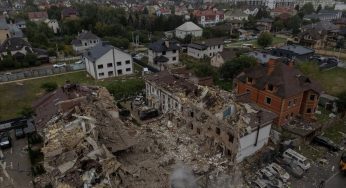 Russia Bombards Kyiv with Missiles and Drones: Gunfire Echoes Throughout the Night